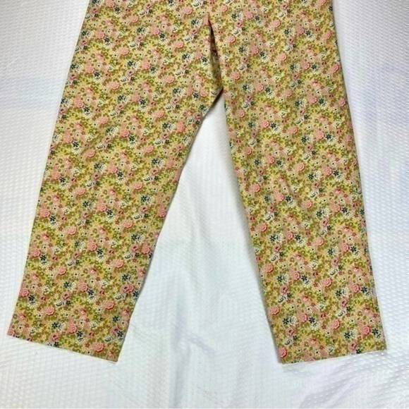 Harold’s Vintage Floral Print Womens Size 10 Capri Side Zip Stretch Chino Pants - Picture 3 of 10